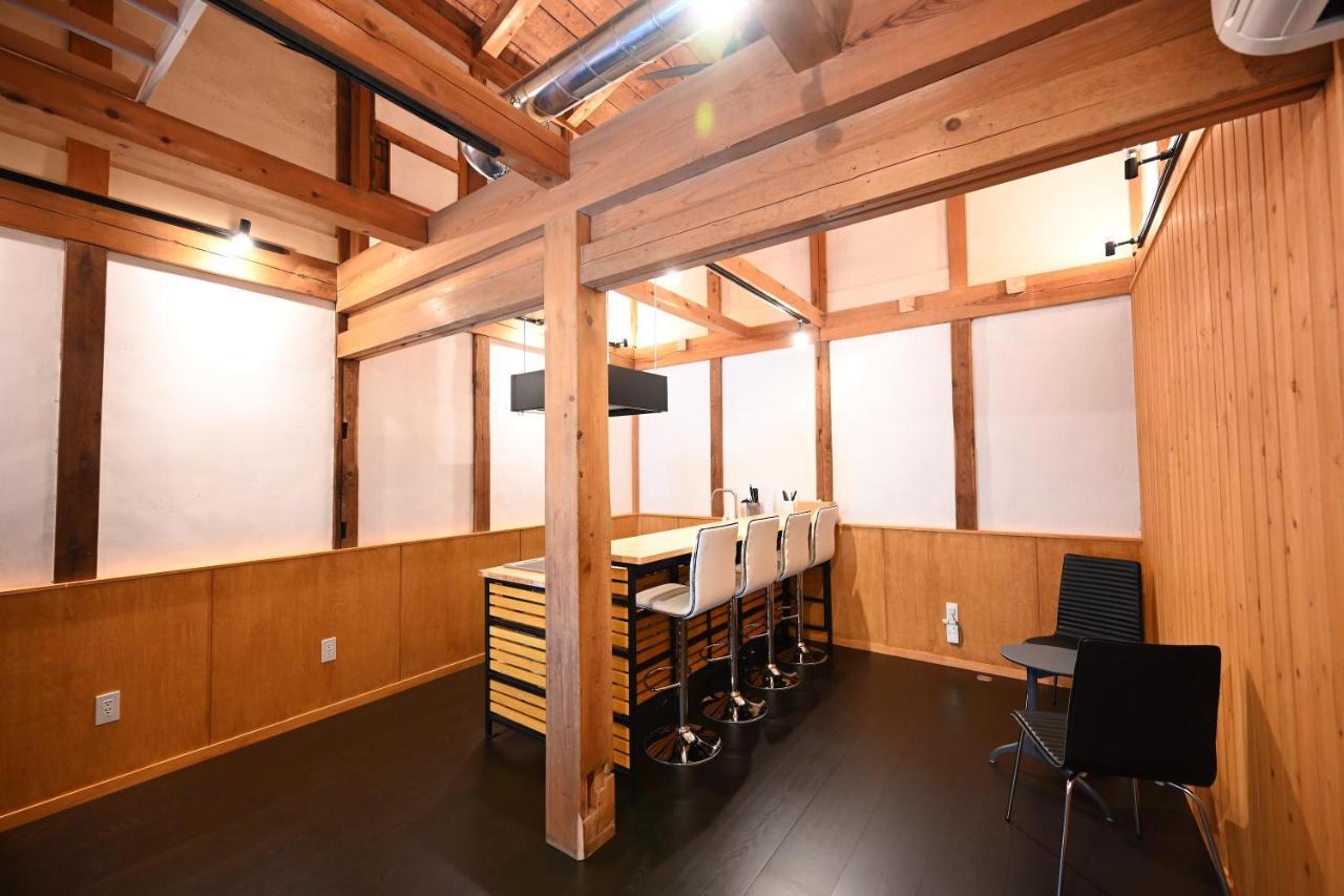 Manabi-Stay Takayama モダンな蔵ダイニングと半露天風呂付き古民家一棟貸切ホテル Exteriér fotografie